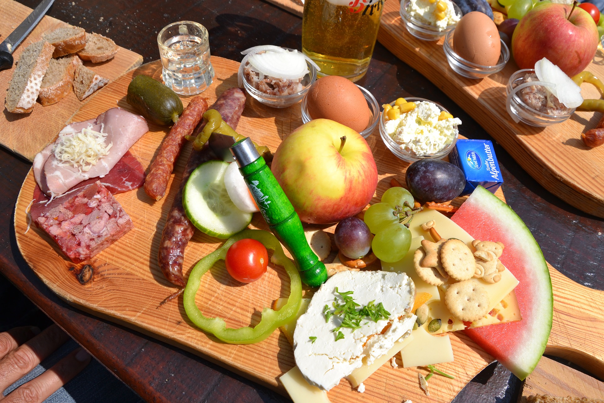 buschenschank-jausenbrettl.jpg